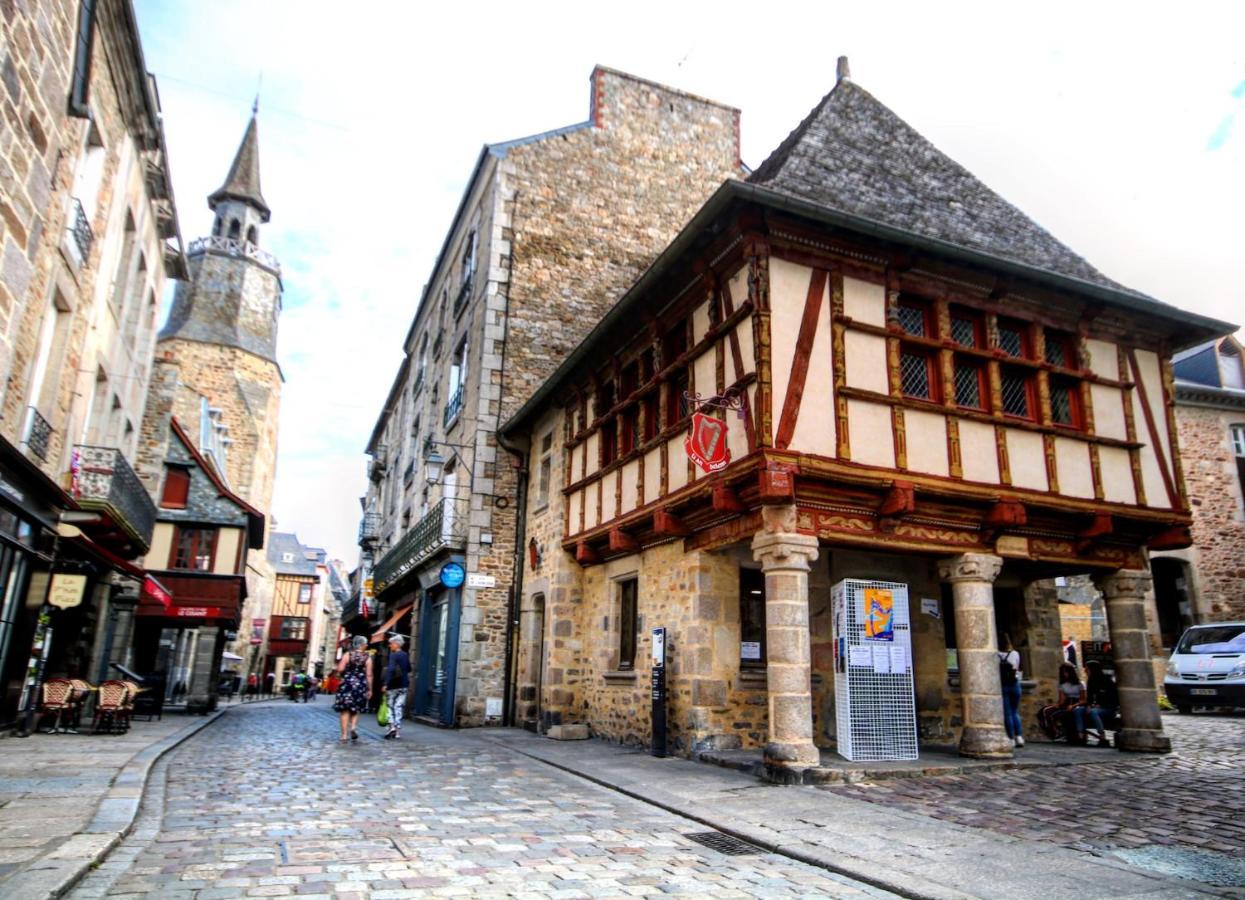 Le Gite De Mireloup Plerguer Exterior photo